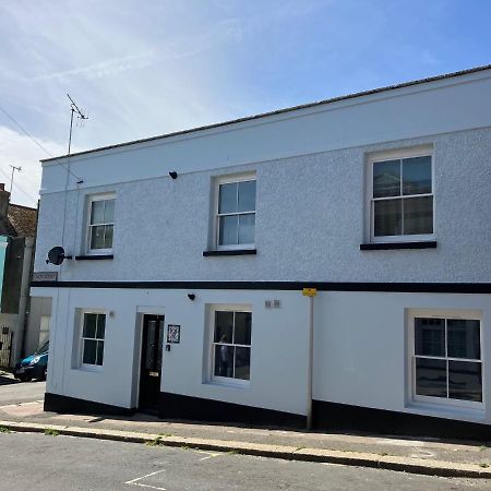Beautiful Apartment 2 Mins To The Beach St Leonards-on-Sea Exteriör bild