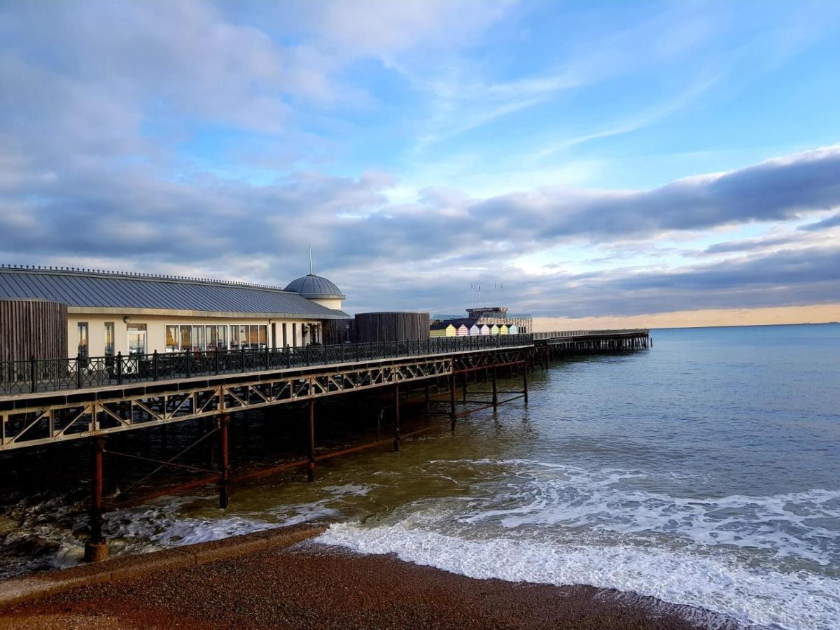Beautiful Apartment 2 Mins To The Beach St Leonards-on-Sea Exteriör bild