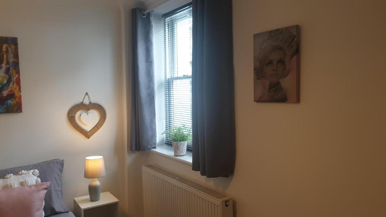 Beautiful Apartment 2 Mins To The Beach St Leonards-on-Sea Exteriör bild